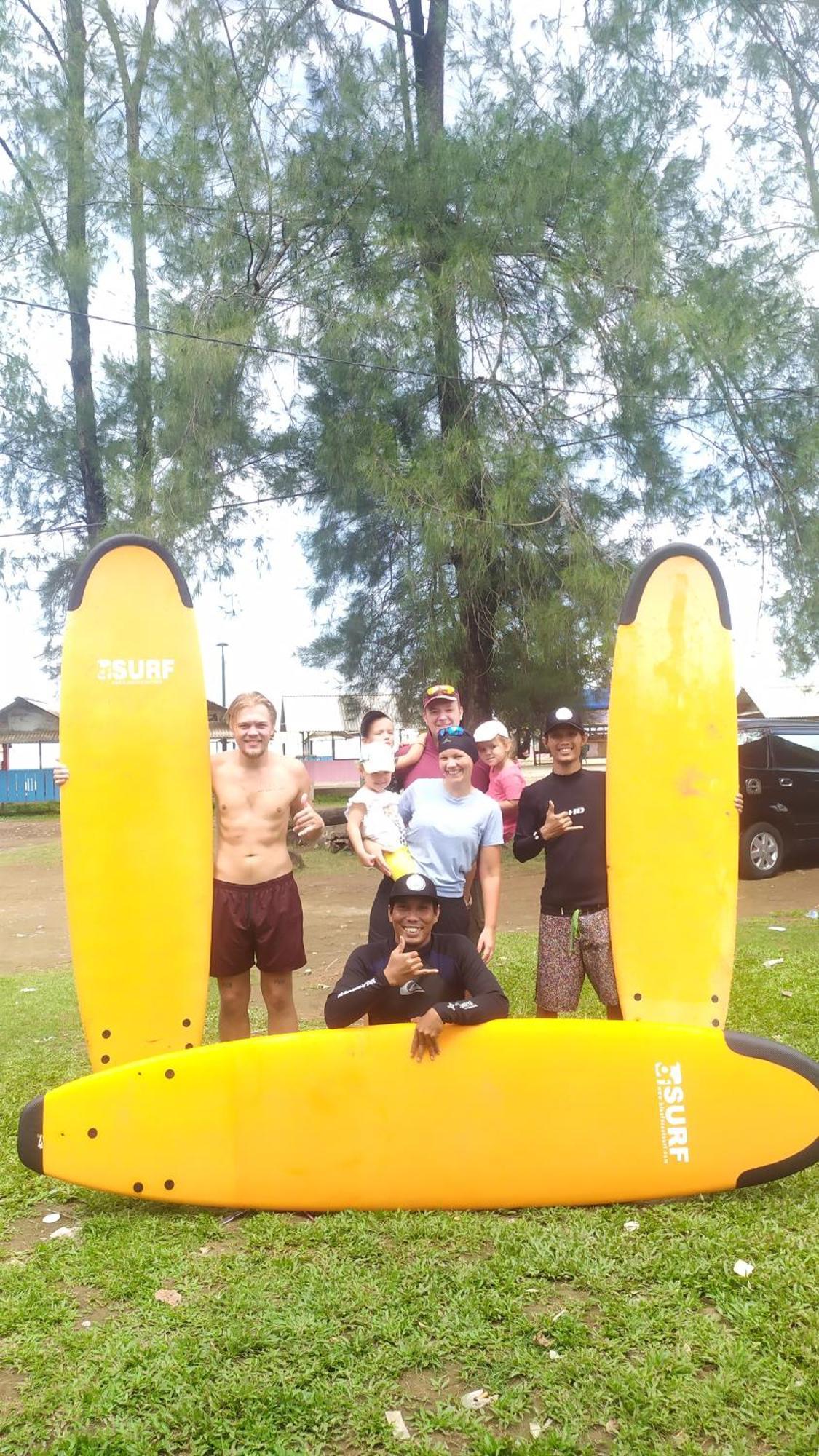 Air Manis Secret Surfcamp Apartment Taluk Batung Exterior foto
