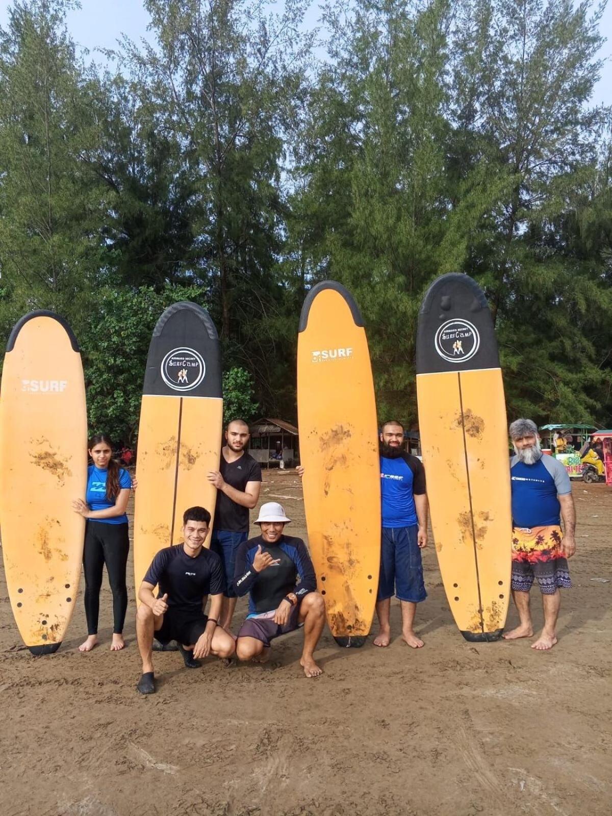Air Manis Secret Surfcamp Apartment Taluk Batung Exterior foto