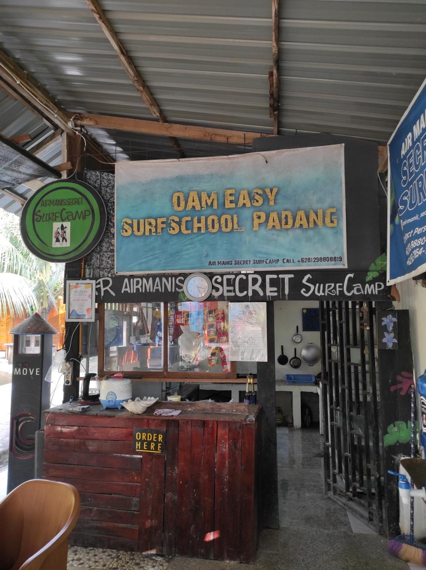 Air Manis Secret Surfcamp Apartment Taluk Batung Exterior foto